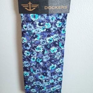 New docker tie